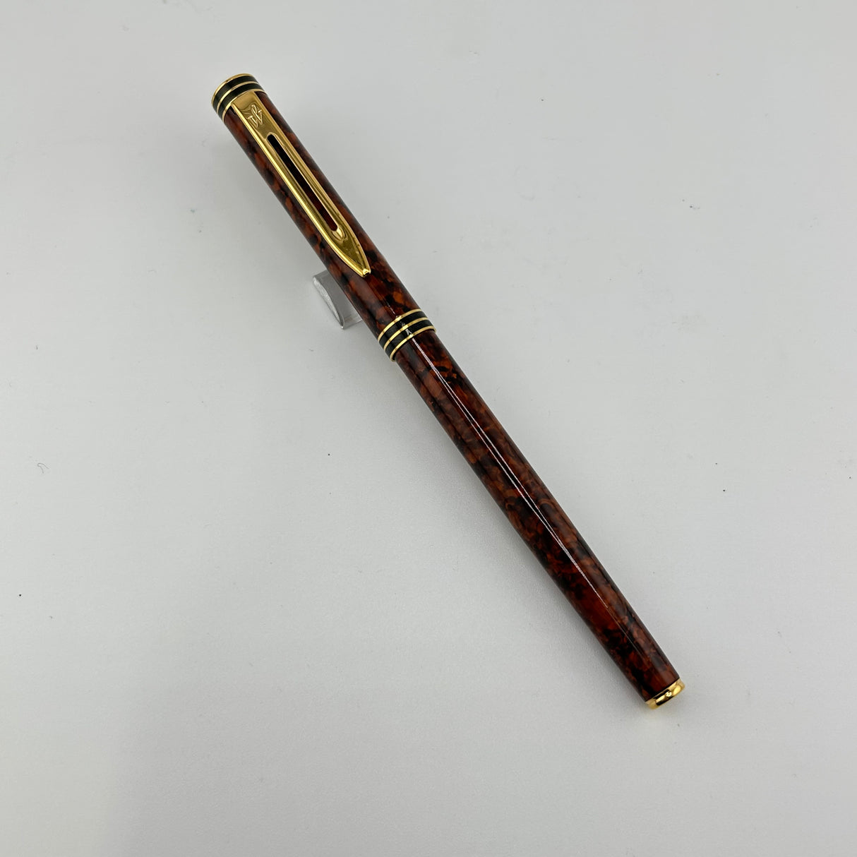 Jimmy's Pick - Waterman Exclusive Burgundy Mottled 18K GOLD nib - Fountain Pen