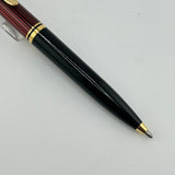 Jimmy's Pick - Pelikan Souveran K400 Red Striped - Ballpoint