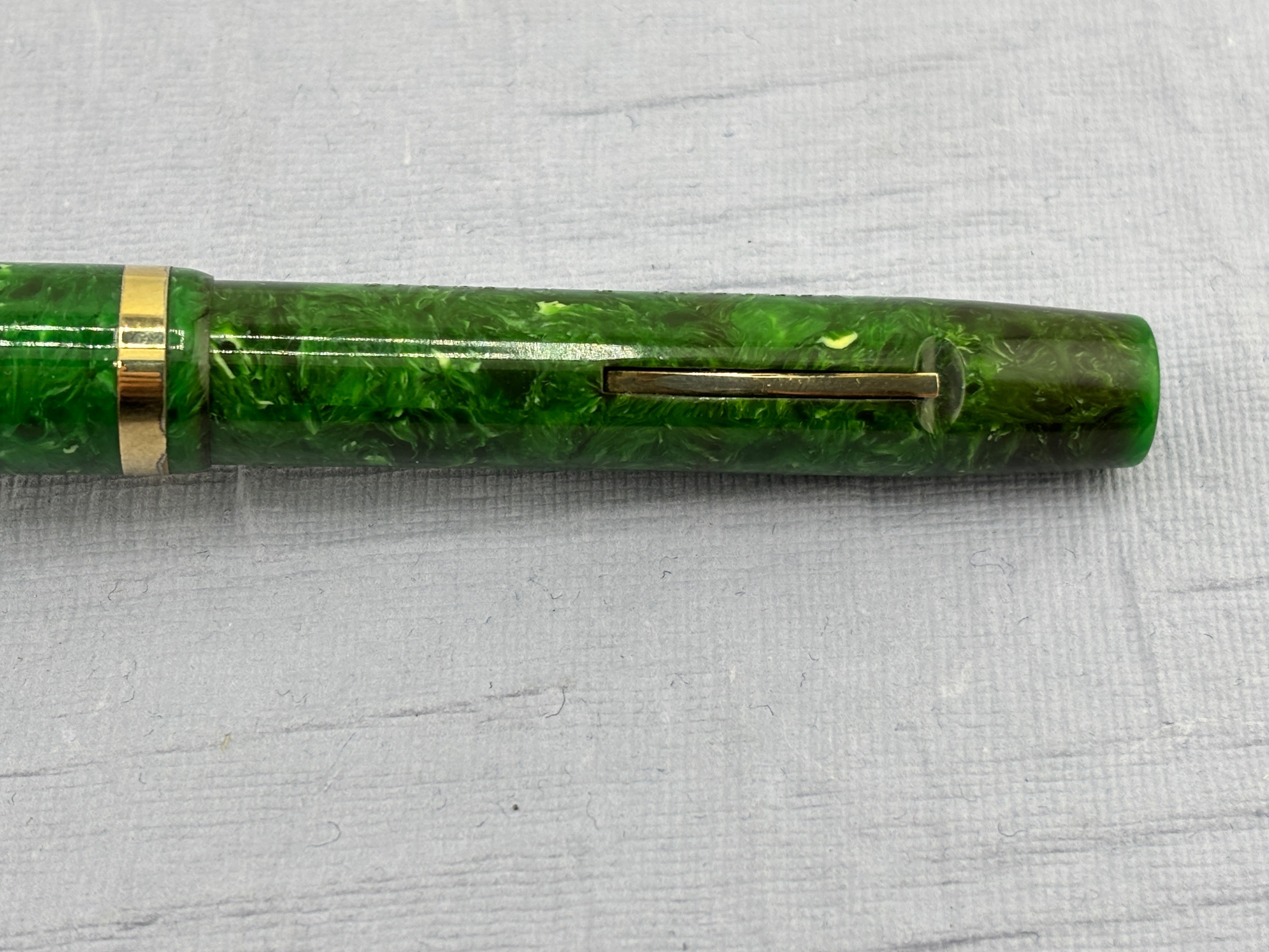 Sheaffer Flat Top Lifetime Oversize Green jade – Fountain Pen Hospital