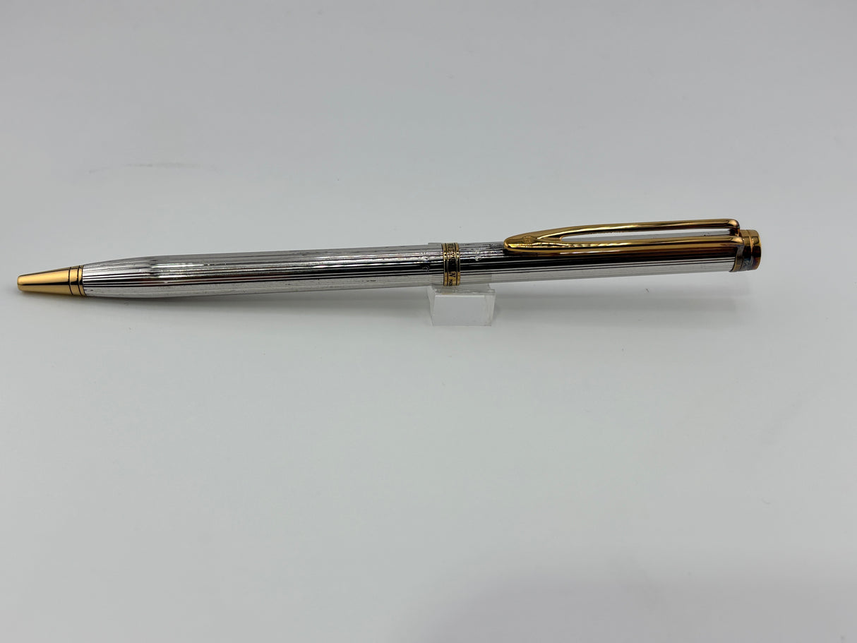 Waterman Gentleman in Sterling Silver lined circa 1985 -  Ball Pen