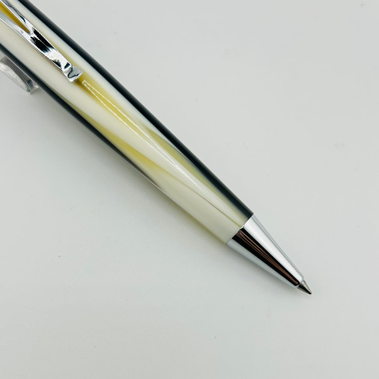 Retro 51 Tornado Vault Acrylic - Rollerball Pen