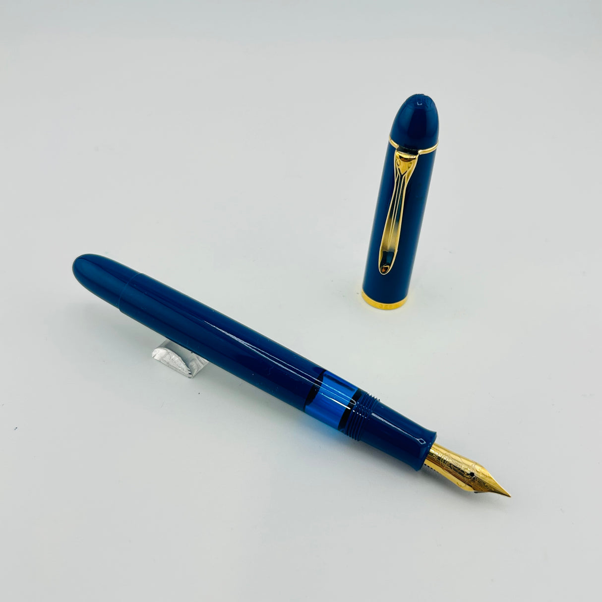 Pelikan N120 Iconic Blue with Blue window - Fountain Pen