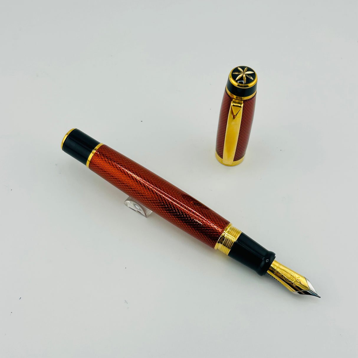 Waterford Kilbarry Red Guilloche - Fountain Pen