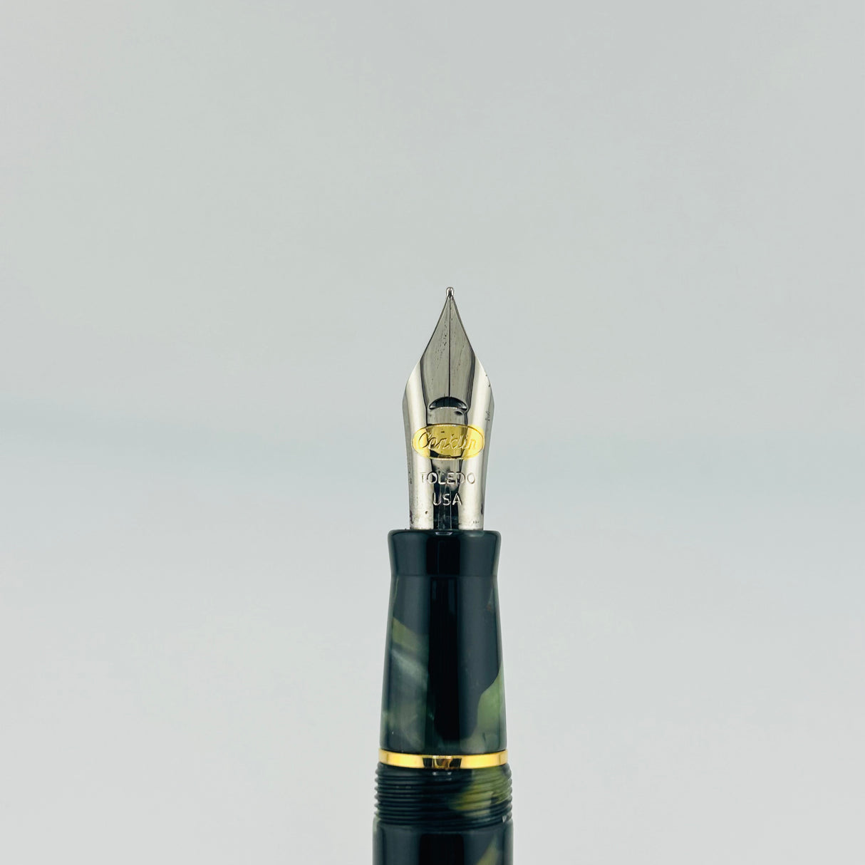Conklin Mark Twain Crescent Filler Green Marble - Fountain Pen