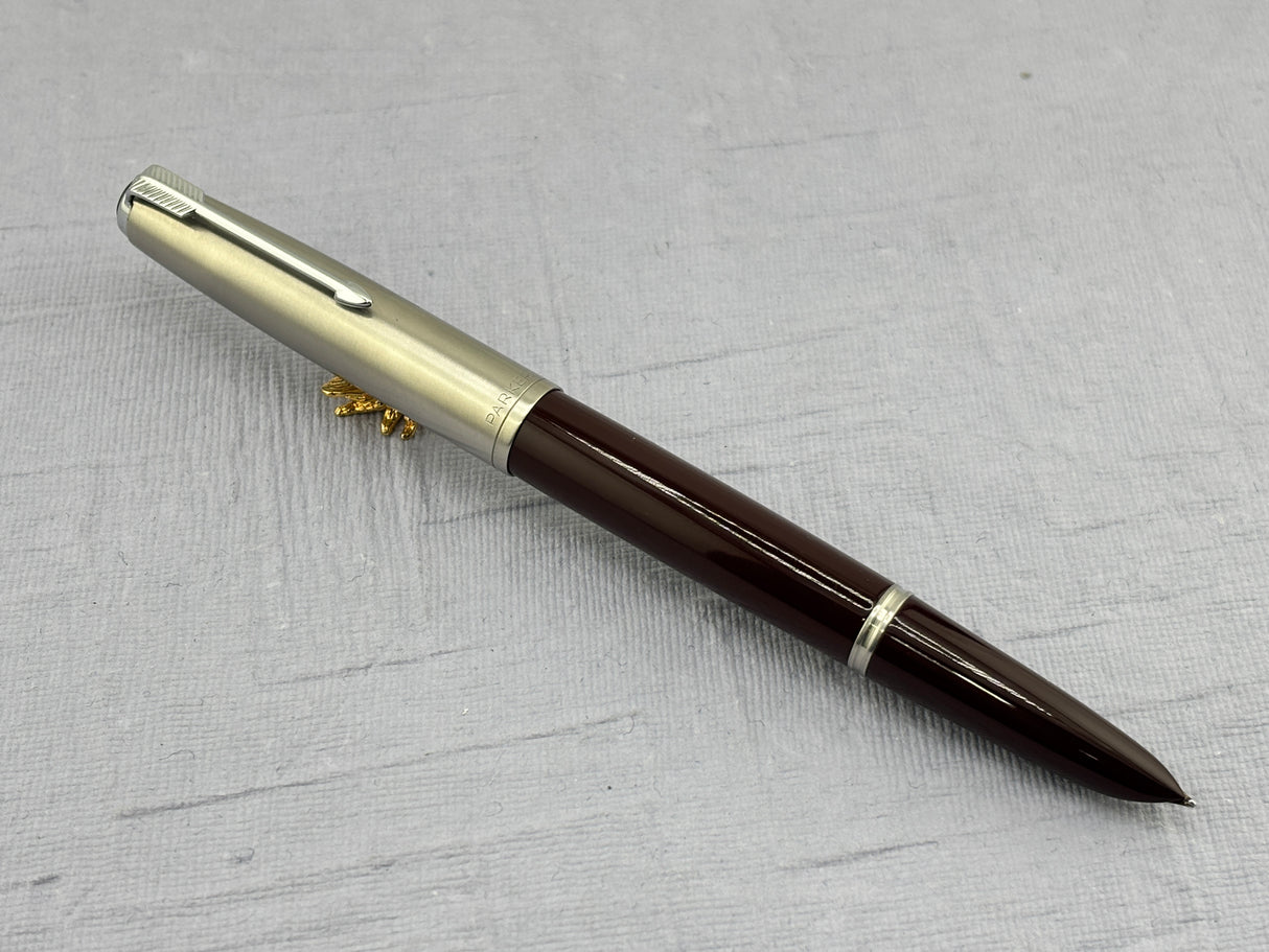 Parker 51 burgundy steel cap - Aerometric Mint condition