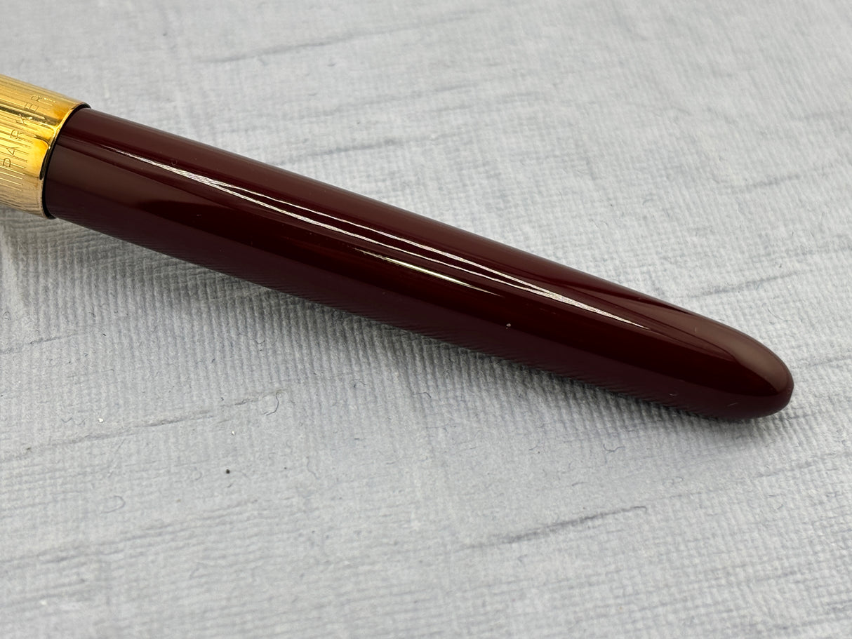 Parker 51 Burgundy  12CT Rolled gold cap - New old stock condition !