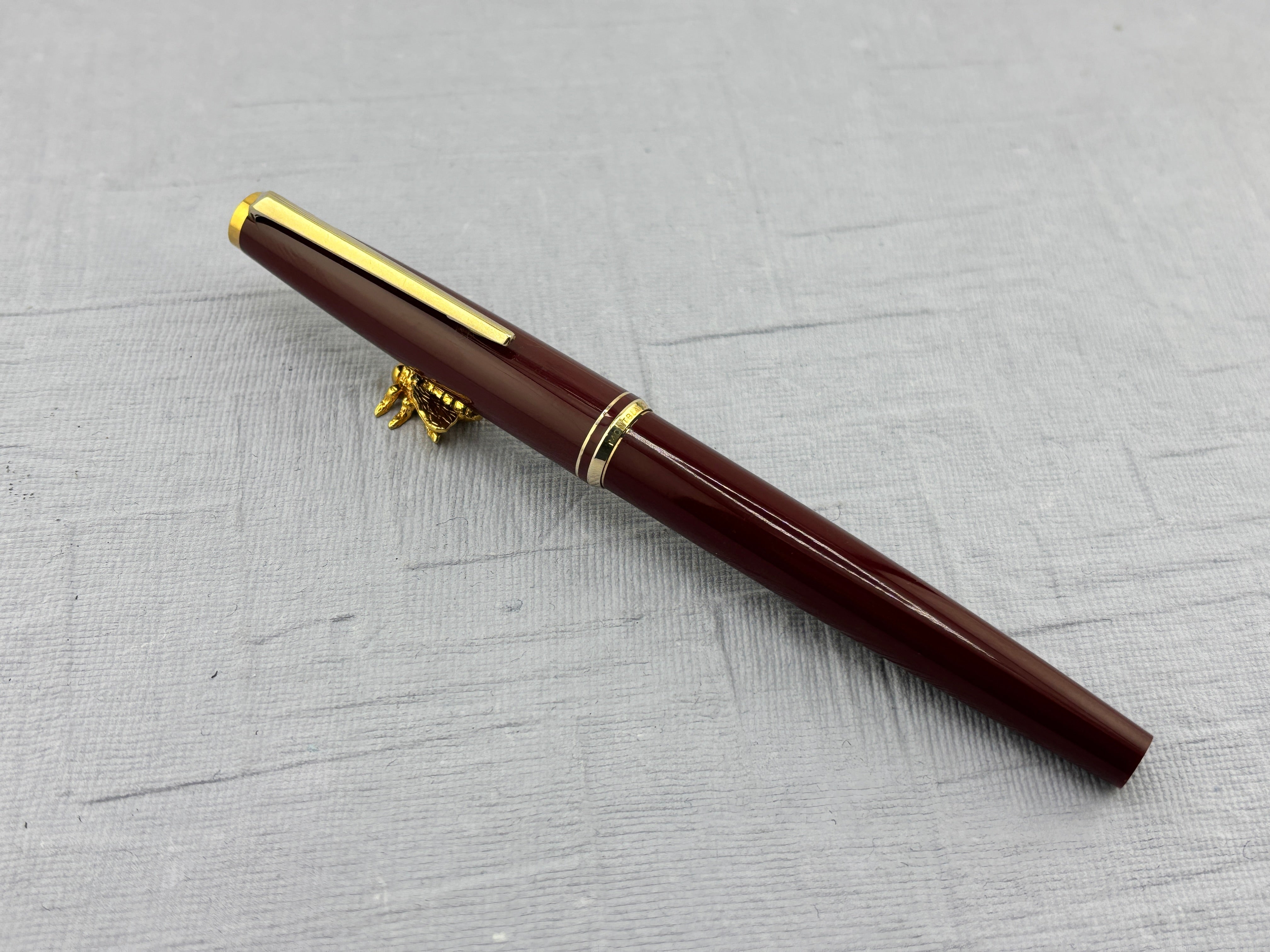 MONTBLANC 万年筆 14K 585 Montblanc Generation Classic Burgundy With Gold 14K-585 M Nib