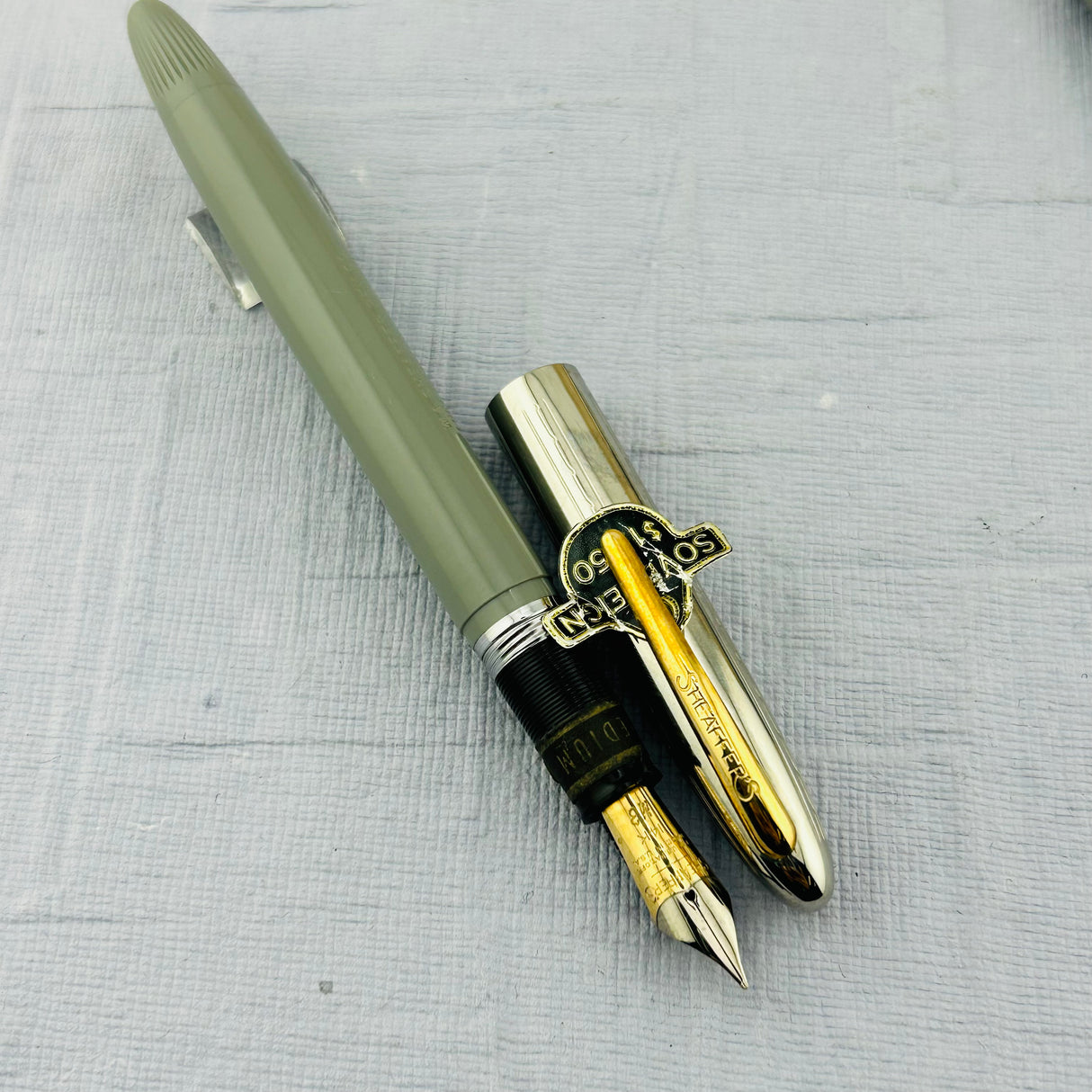 Sheaffer Sovereign Set Grey Chrome cap " New Old stock " original stickers on it   - Fountain Pen