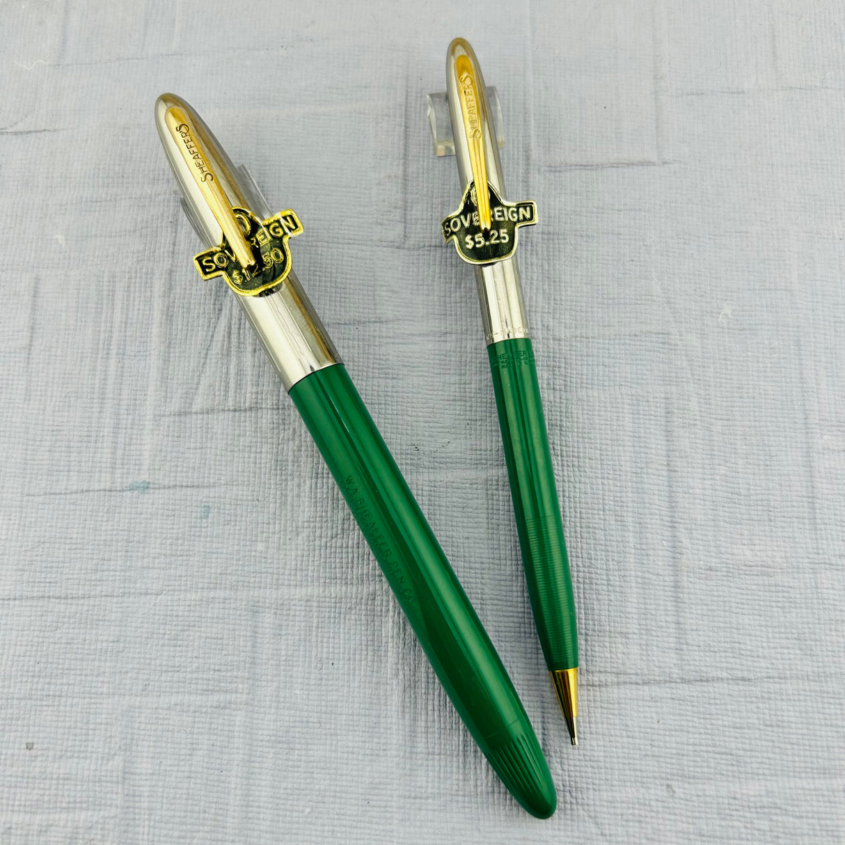 Sheaffer Sovereign Set Green Chrome cap " New Old stock " original stickers on it   - Fountain Pen