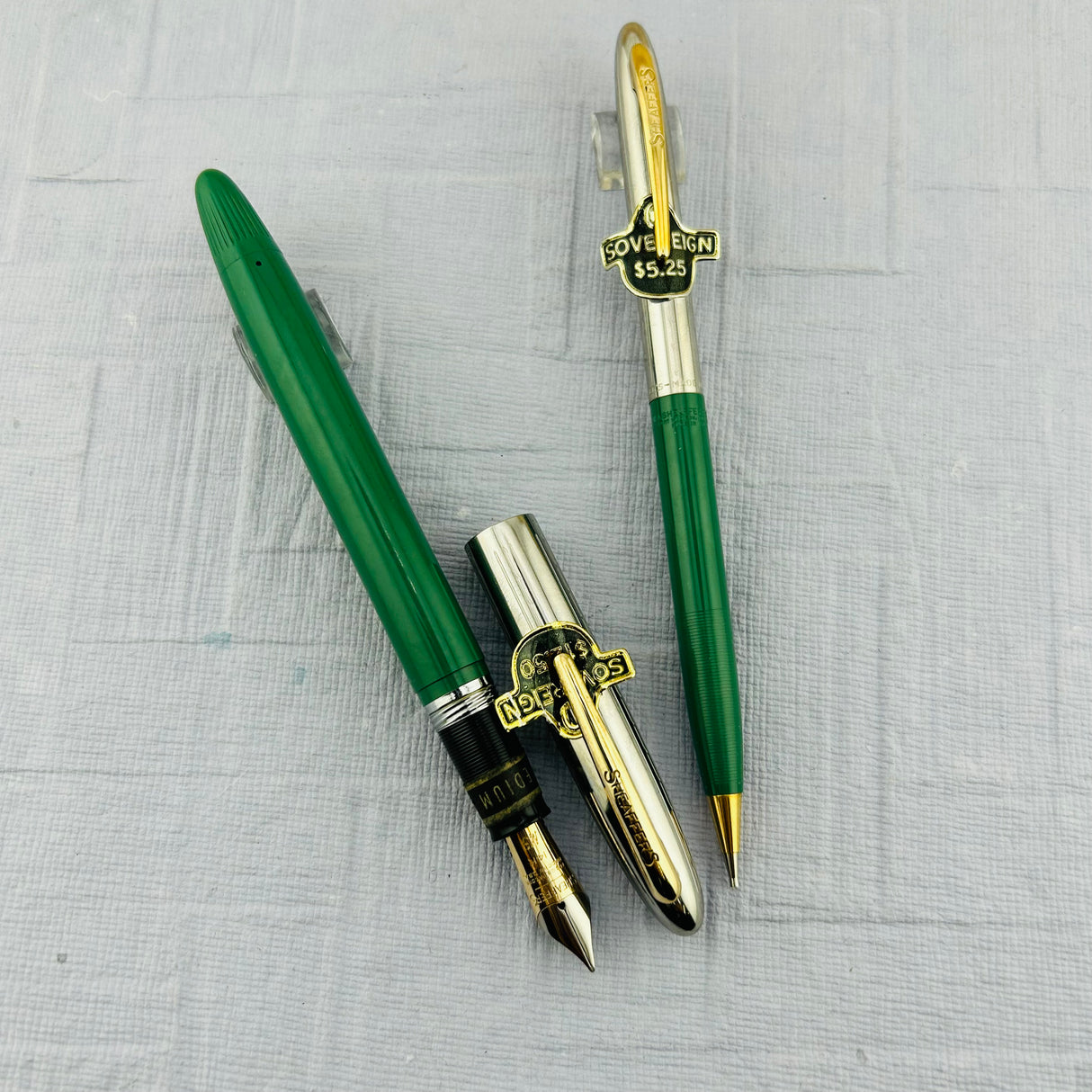 Sheaffer Sovereign Set Green Chrome cap " New Old stock " original stickers on it   - Fountain Pen