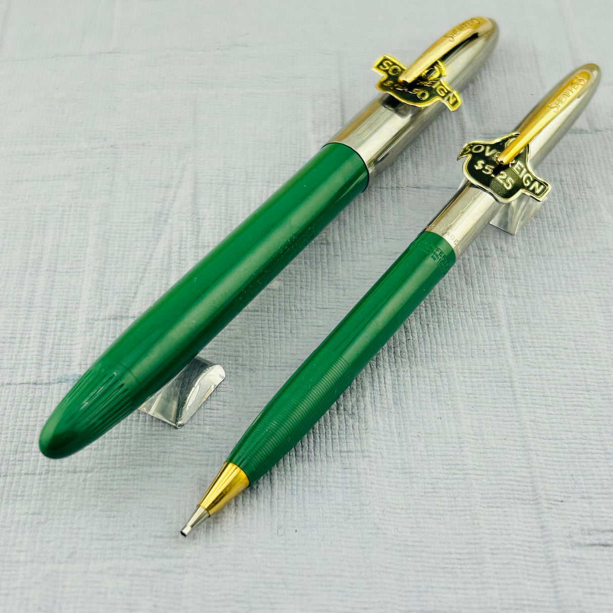 Sheaffer Sovereign Set Green Chrome cap " New Old stock " original stickers on it   - Fountain Pen