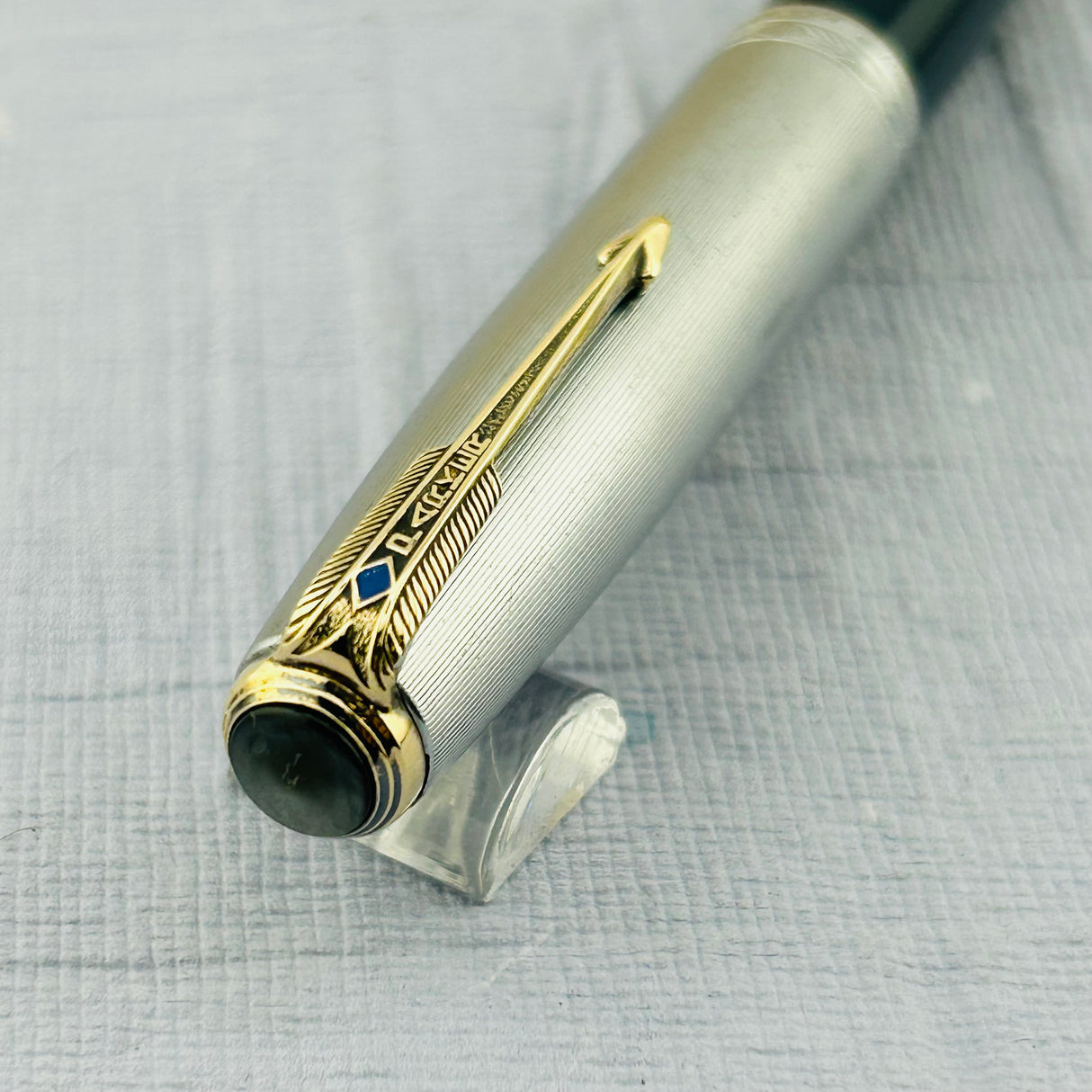 Parker 51 Vacumatic Navy Blue Sterling silver cap Diamond Clip - Fountain Pen