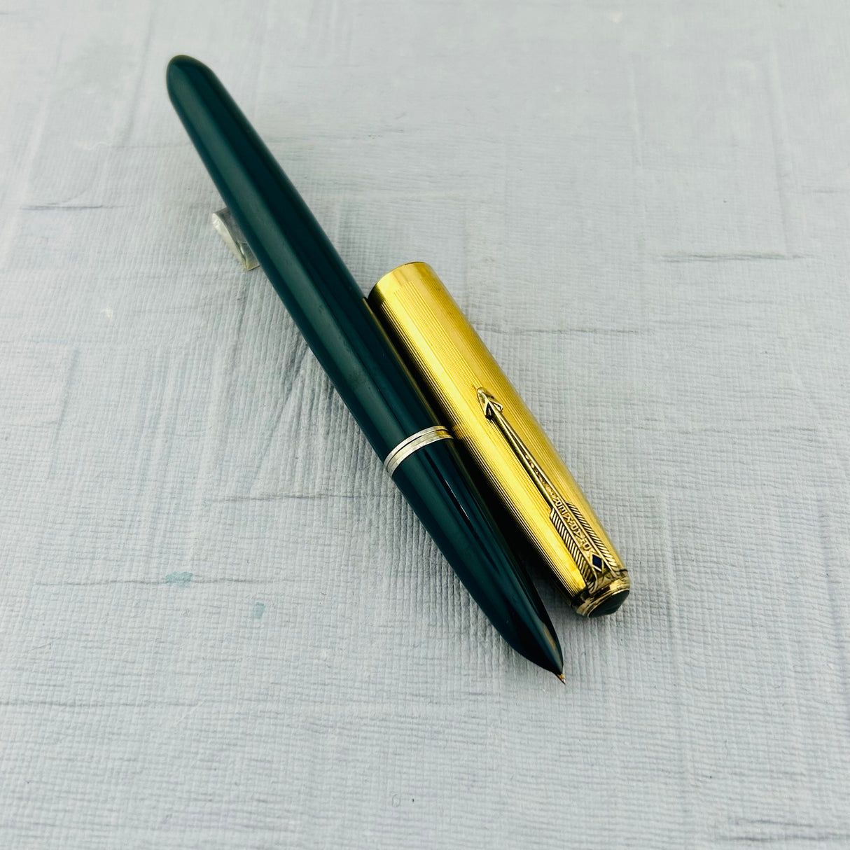 Parker 51 Aerometric  Blue Gold Cap Diamond Clip - Fountain Pen