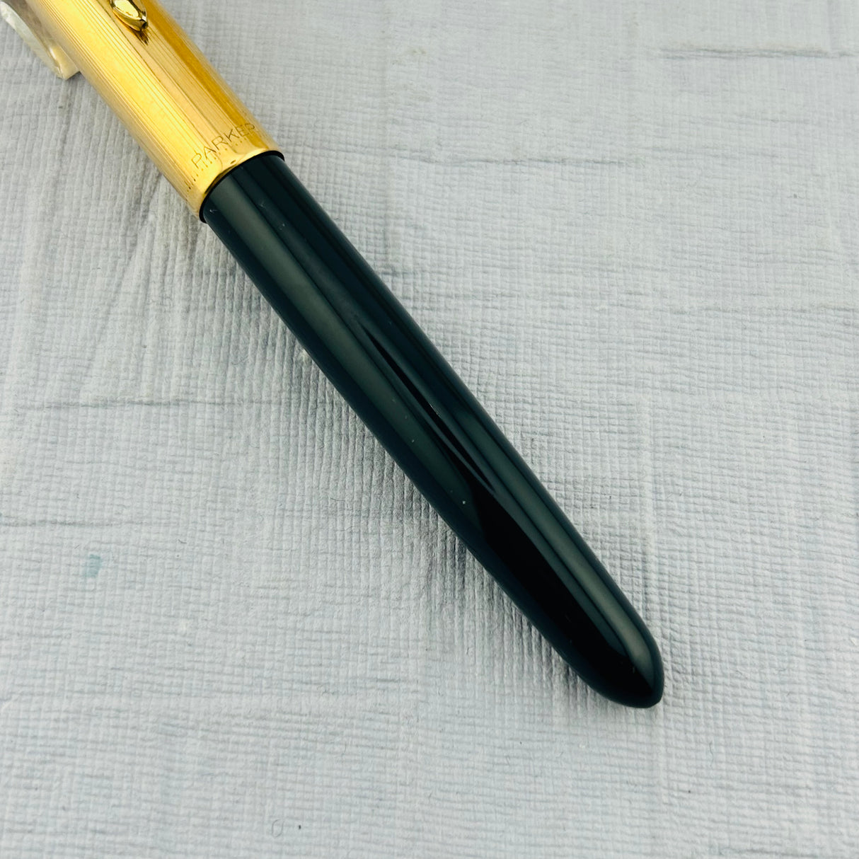 Parker 51 Aerometric Navy Blue Gold Cap - Fountain Pen