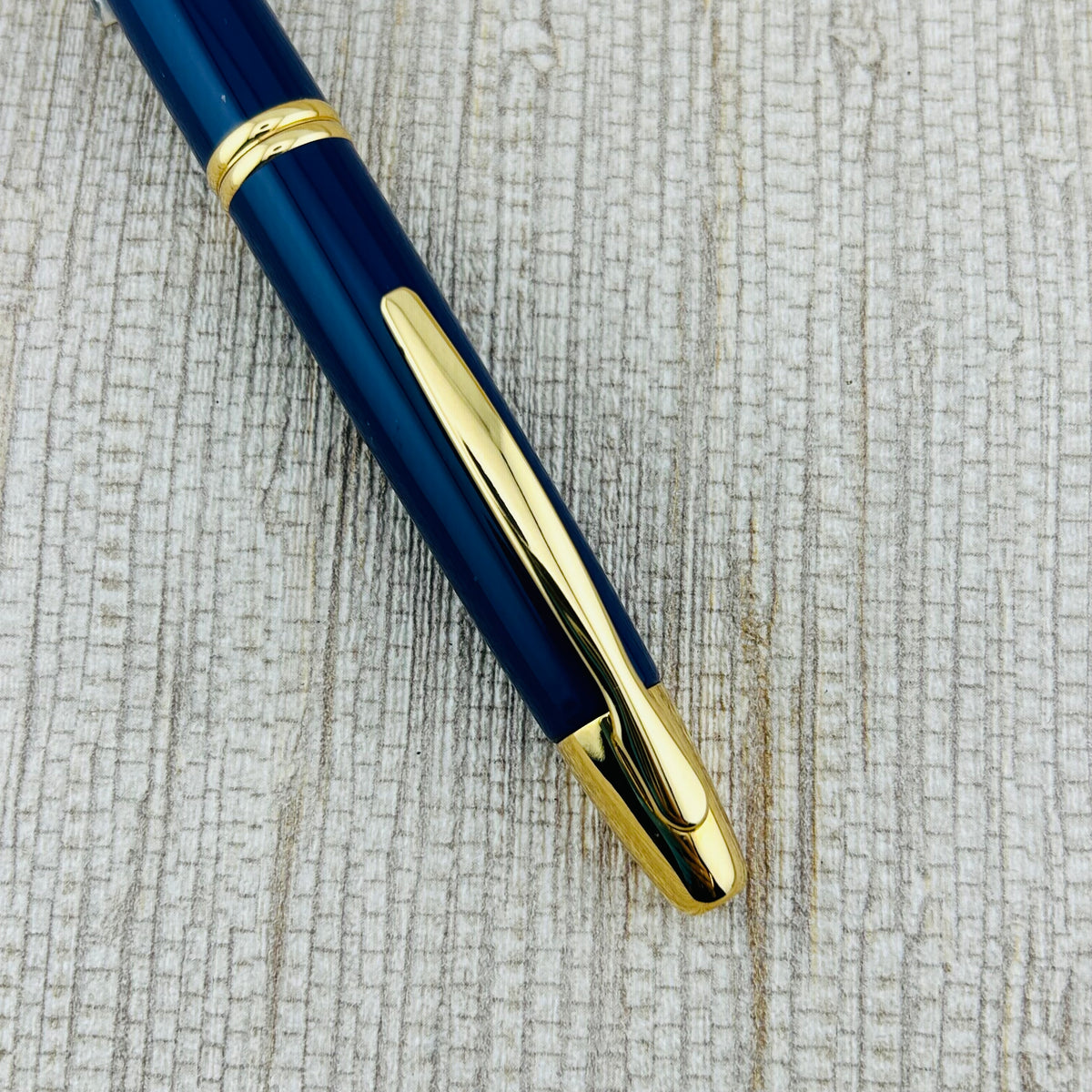 Pilot Vanishing Point Blue and Gold 18k Nib - Fountain Pen