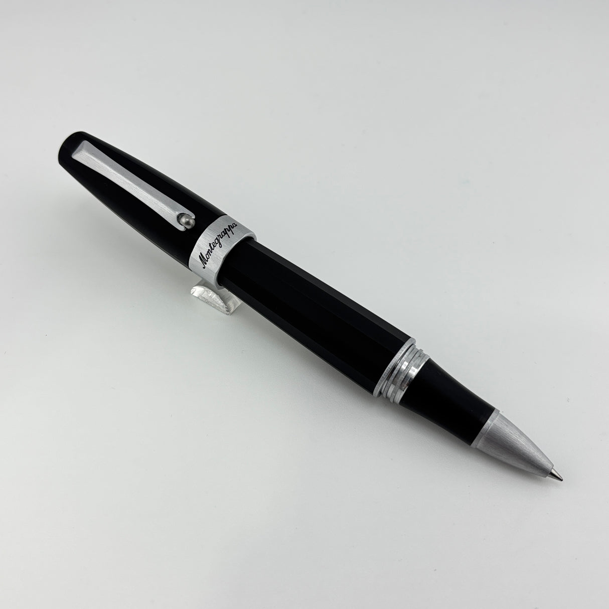 Montegrappa Magnifica Faceted  Black Satin finish  - Roller Pen