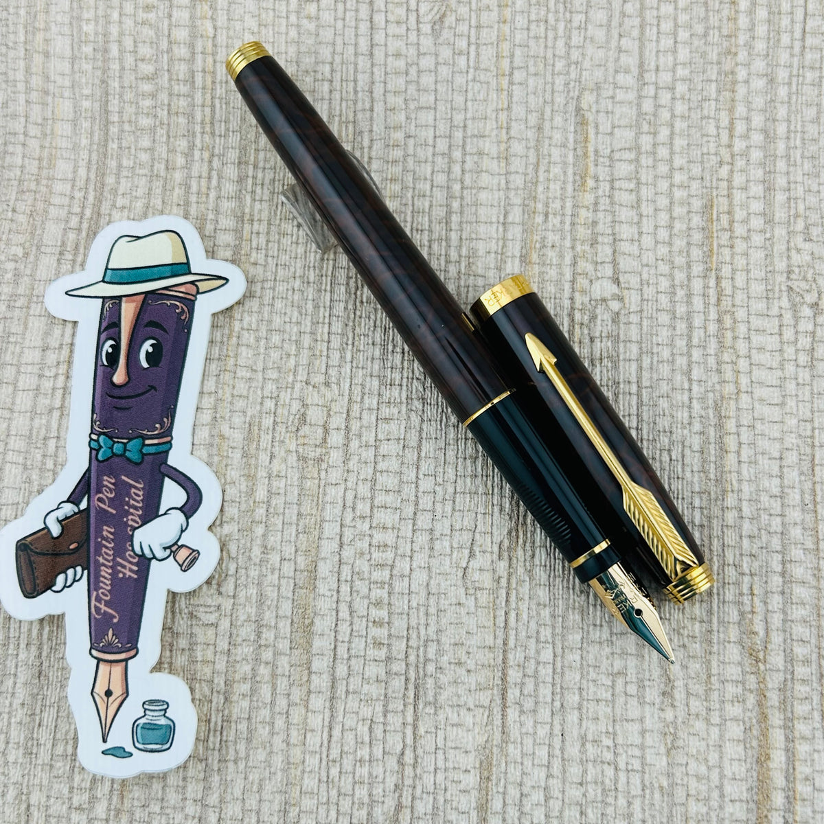 Parker 75 Thuya Brown Lacquer Gold Nib 18k Made in France - Fountain Pen