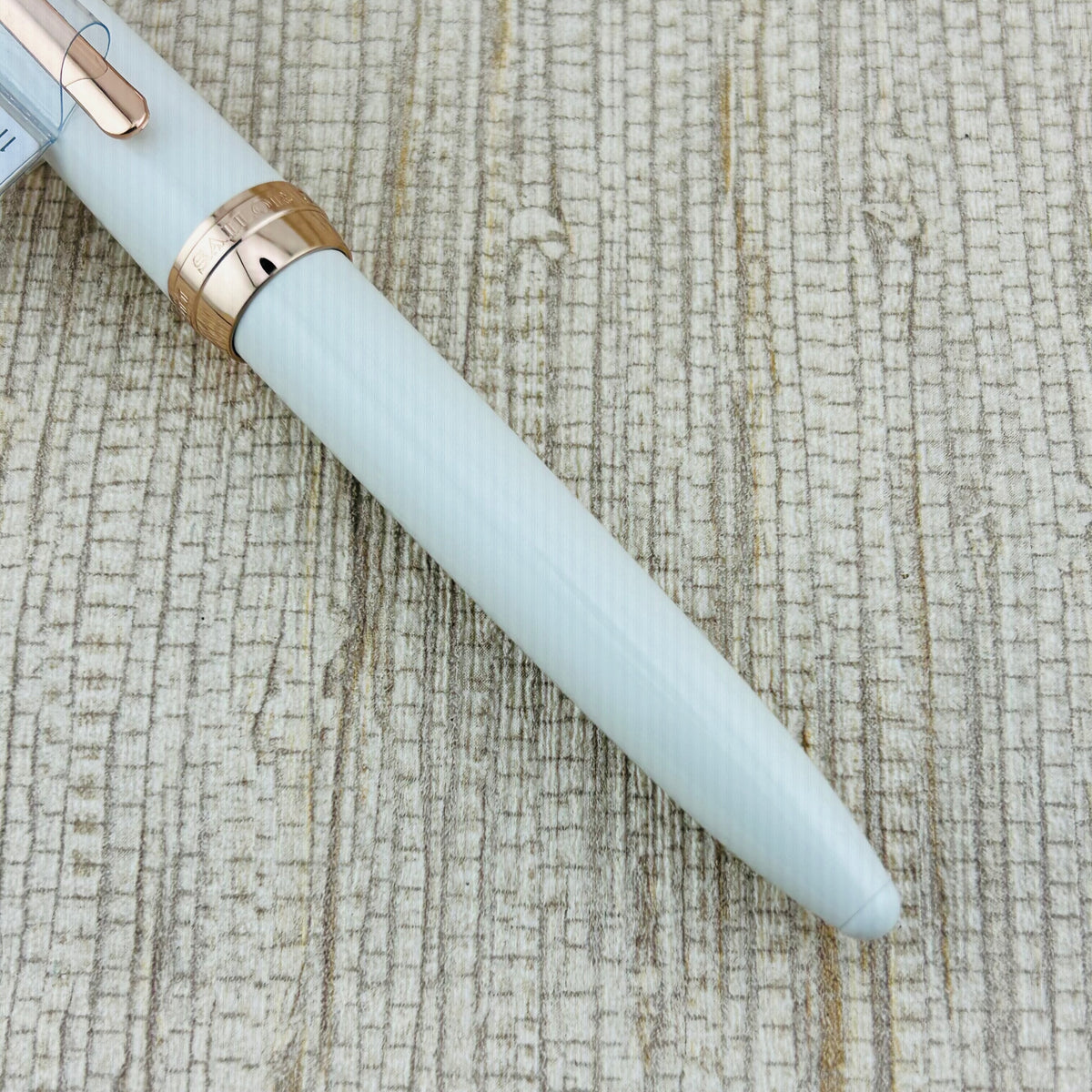 Sailor Facine White with Pink/Rose Gold Trim - Fountain Pen