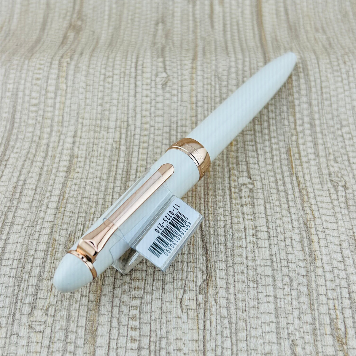 Sailor Facine White with Pink/Rose Gold Trim - Fountain Pen