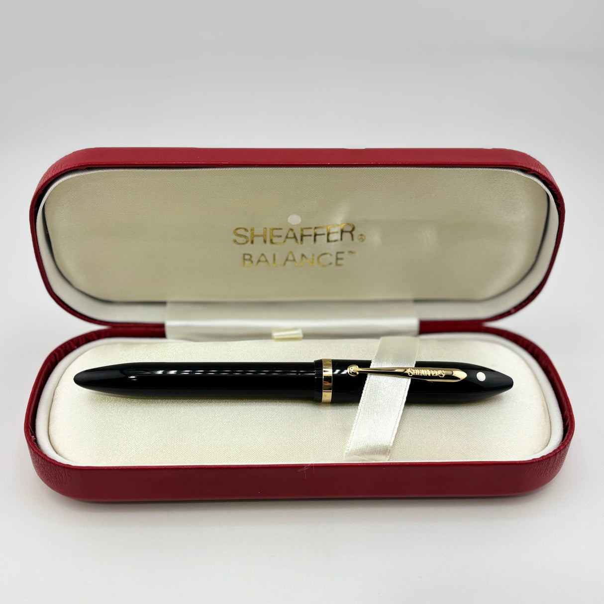 Sheaffer Balance Classic Black circa 2010 - Fountain Pen
