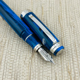 Bexley Carroll Shelby 427 Cobra Limited Edition 047/427  Fountain Pen - Medium 14kt Gold Nib