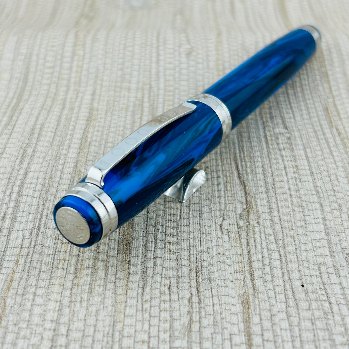 Bexley Carroll Shelby 427 Cobra Limited Edition 047/427  Fountain Pen - Medium 14kt Gold Nib