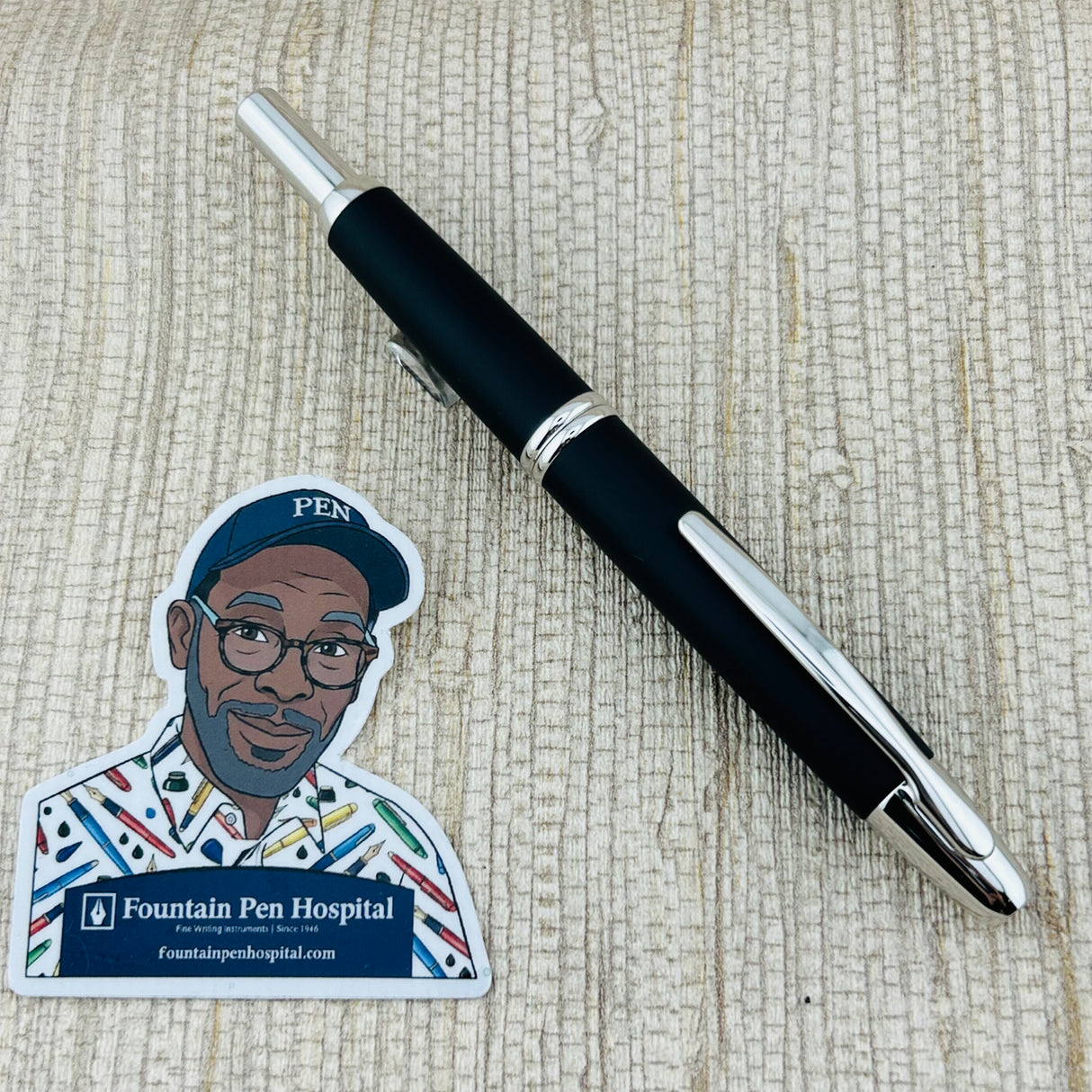 Pilot Vanishing Point Rhodium Trim Black - Fountain Pen