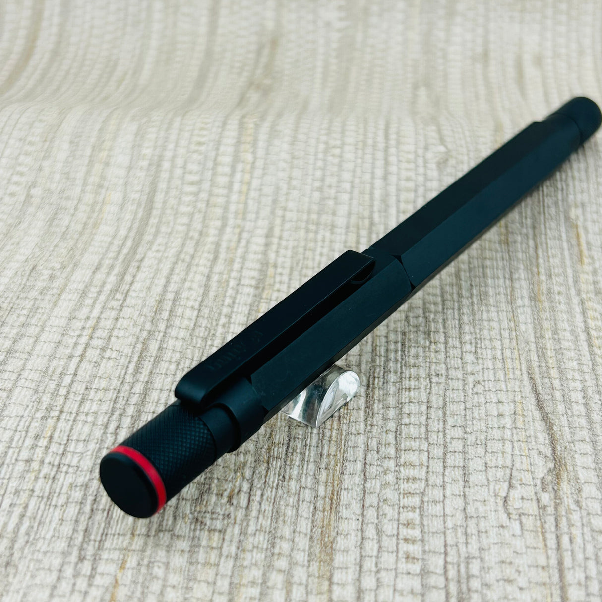 Rotring 600 Matte Black - Fountain Pen