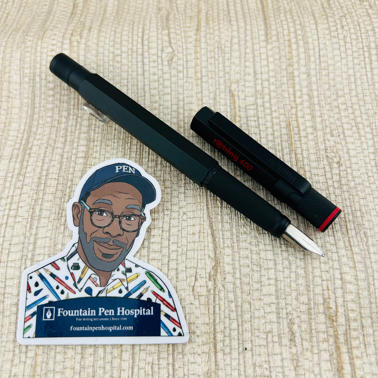 Rotring 600 Matte Black - Fountain Pen