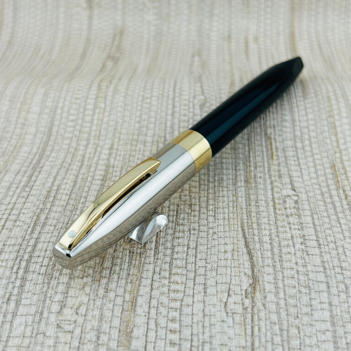 Sheaffer Legacy Black with Chrome Cap - Fountain Pen