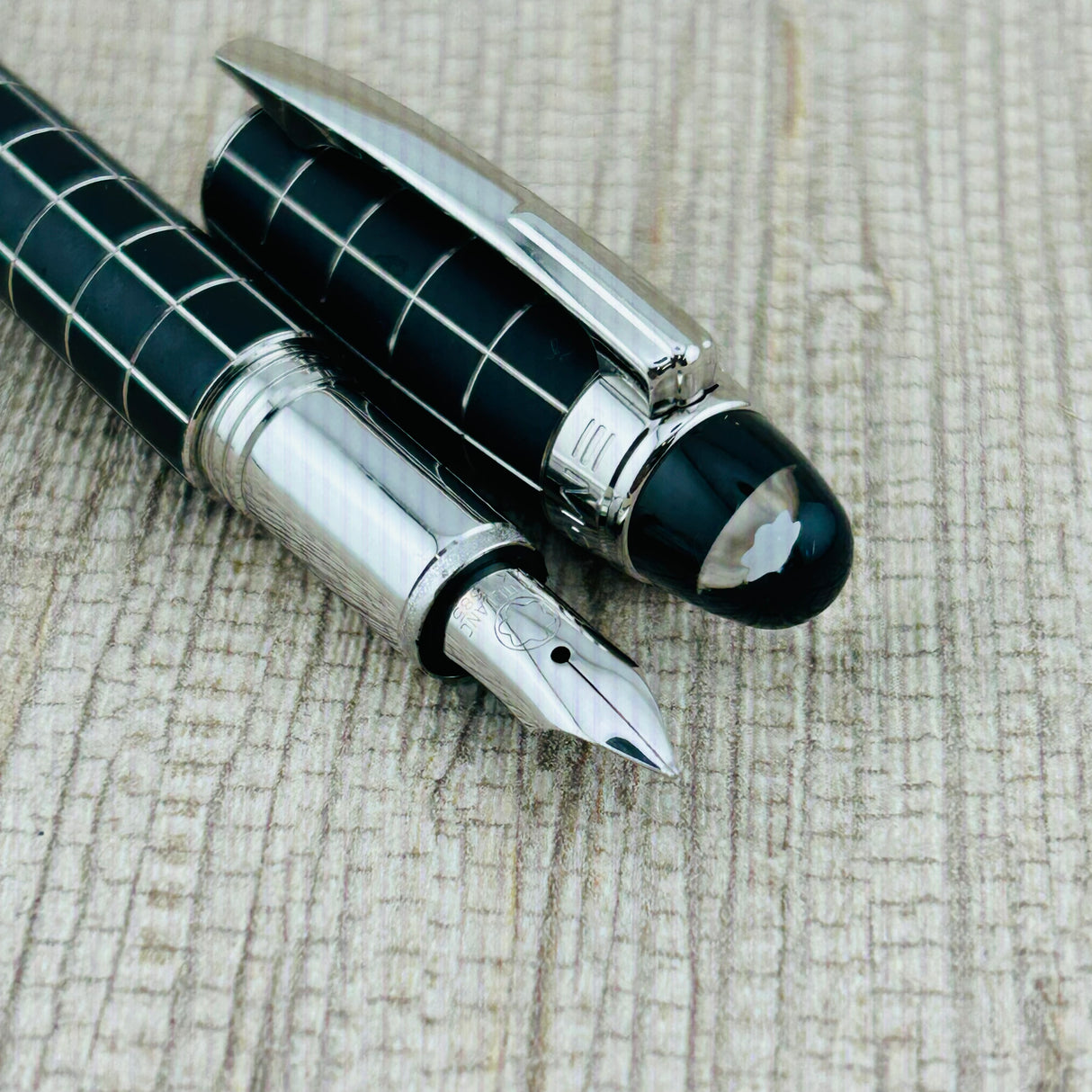 Montblanc Starwalker Metal and Rubber - Fountain Pen