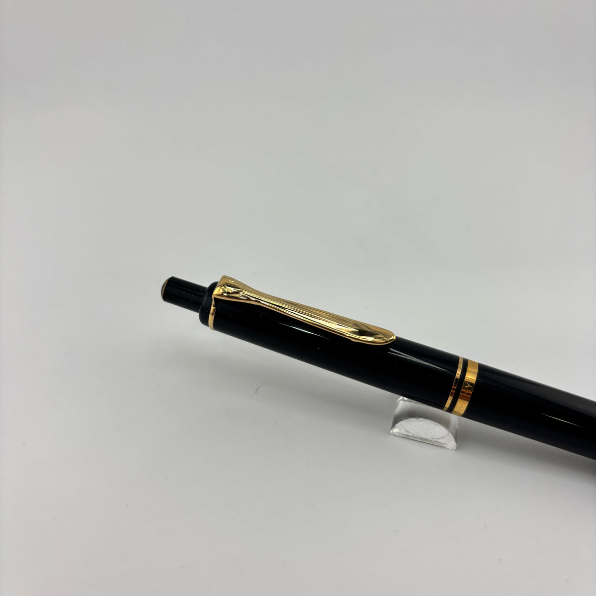 Pelikan Souveran K400 Black - Ballpoint Pen