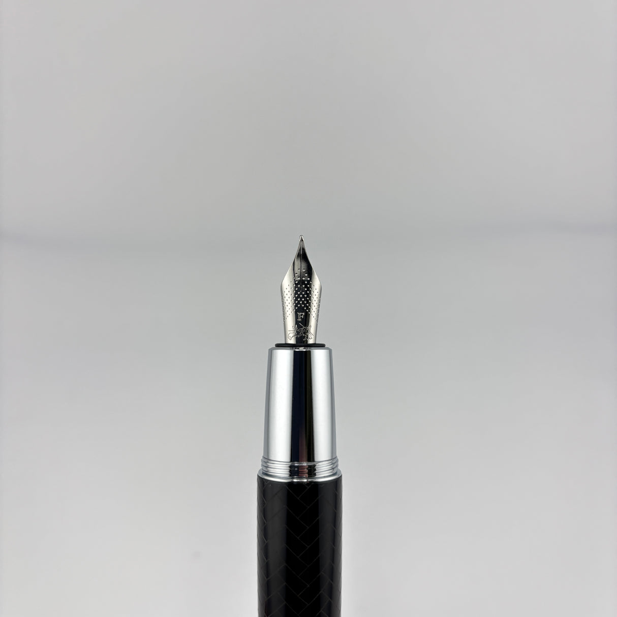 Faber-Castell E-Motion Precious Resin ll " chevrons Pattern " - Fountain Pen