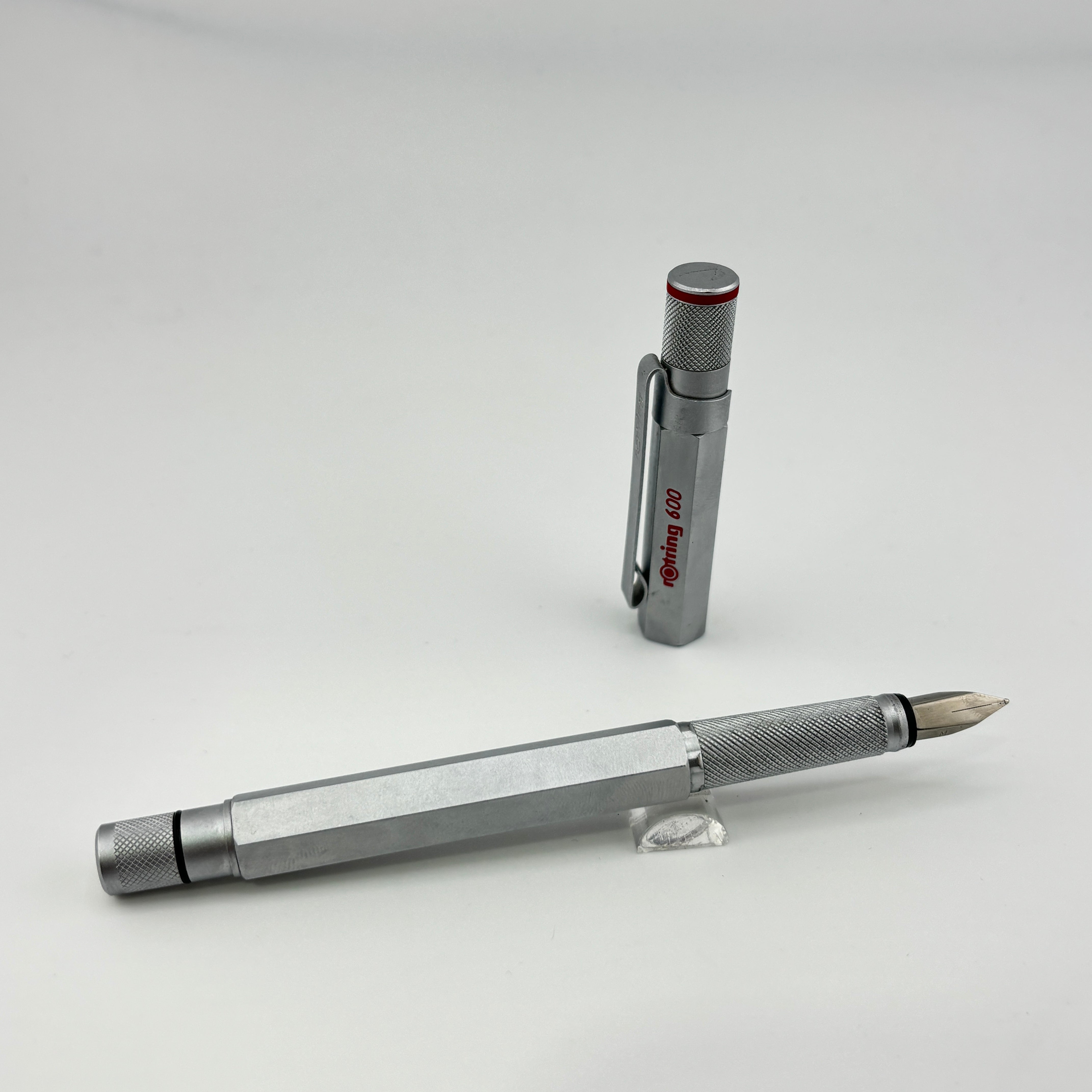 Rotring 600 Silver - Fountain Pen – Fountain Pen Hospital