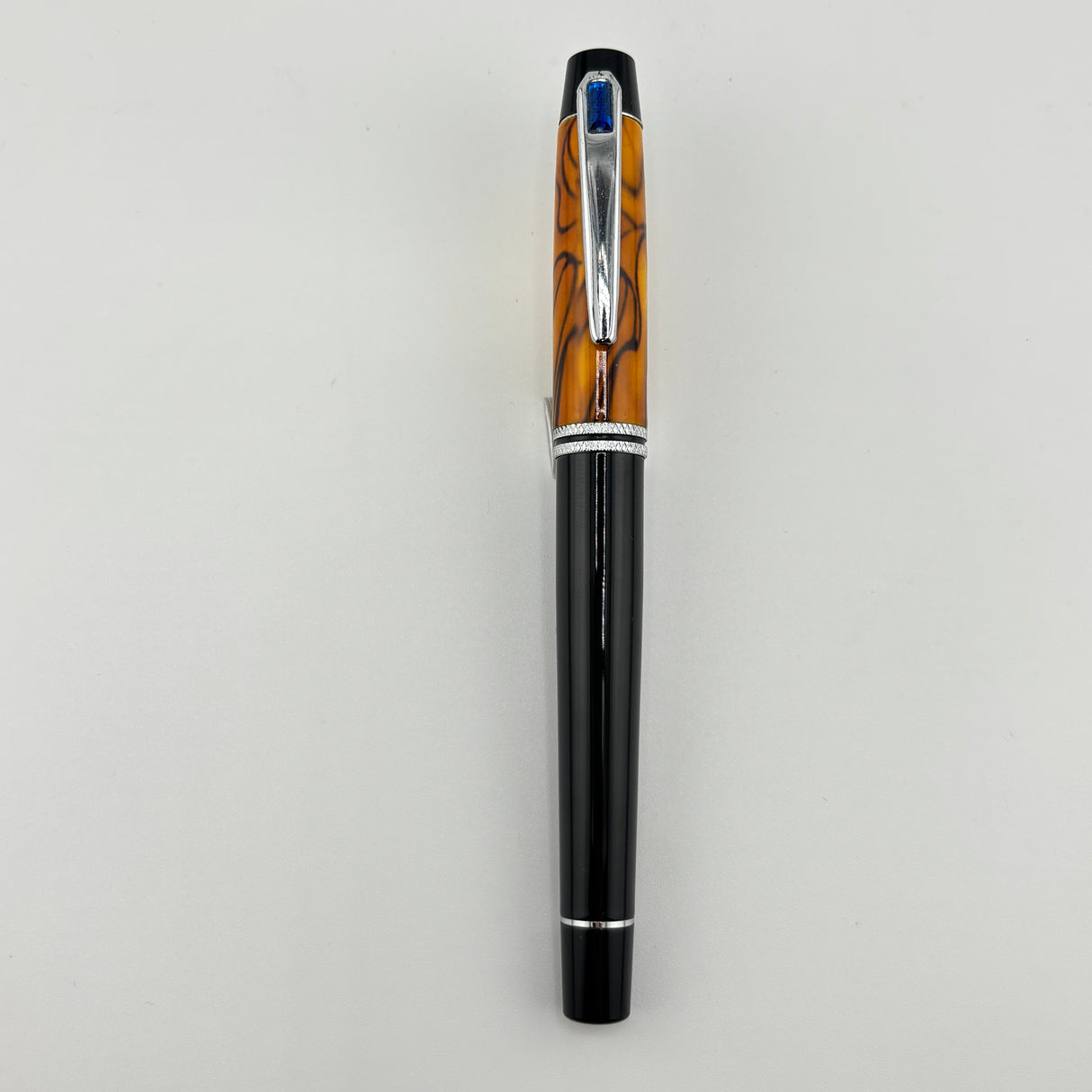 No Name pen - Maybe Monteverde but anyway very nice ! - Fountain Pen