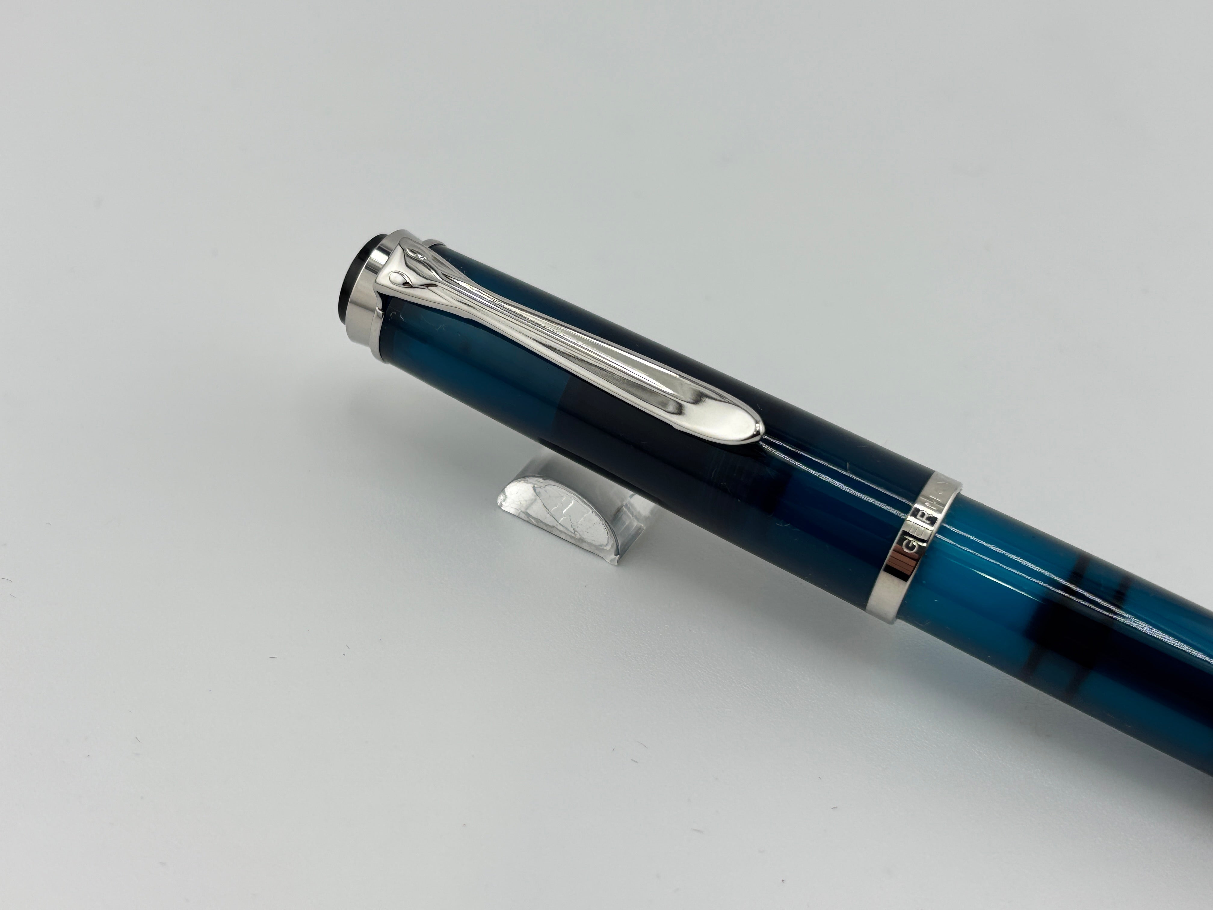 Pelikan M205 Aquamarine 2016 Special Edition Transparent Fountain