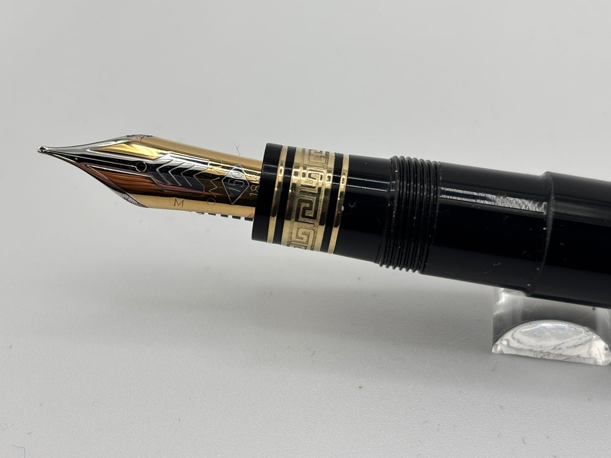 OMAS Largest Ogiva "Extra" Black  Fountain Pen - Medium 18kt Gold Nib