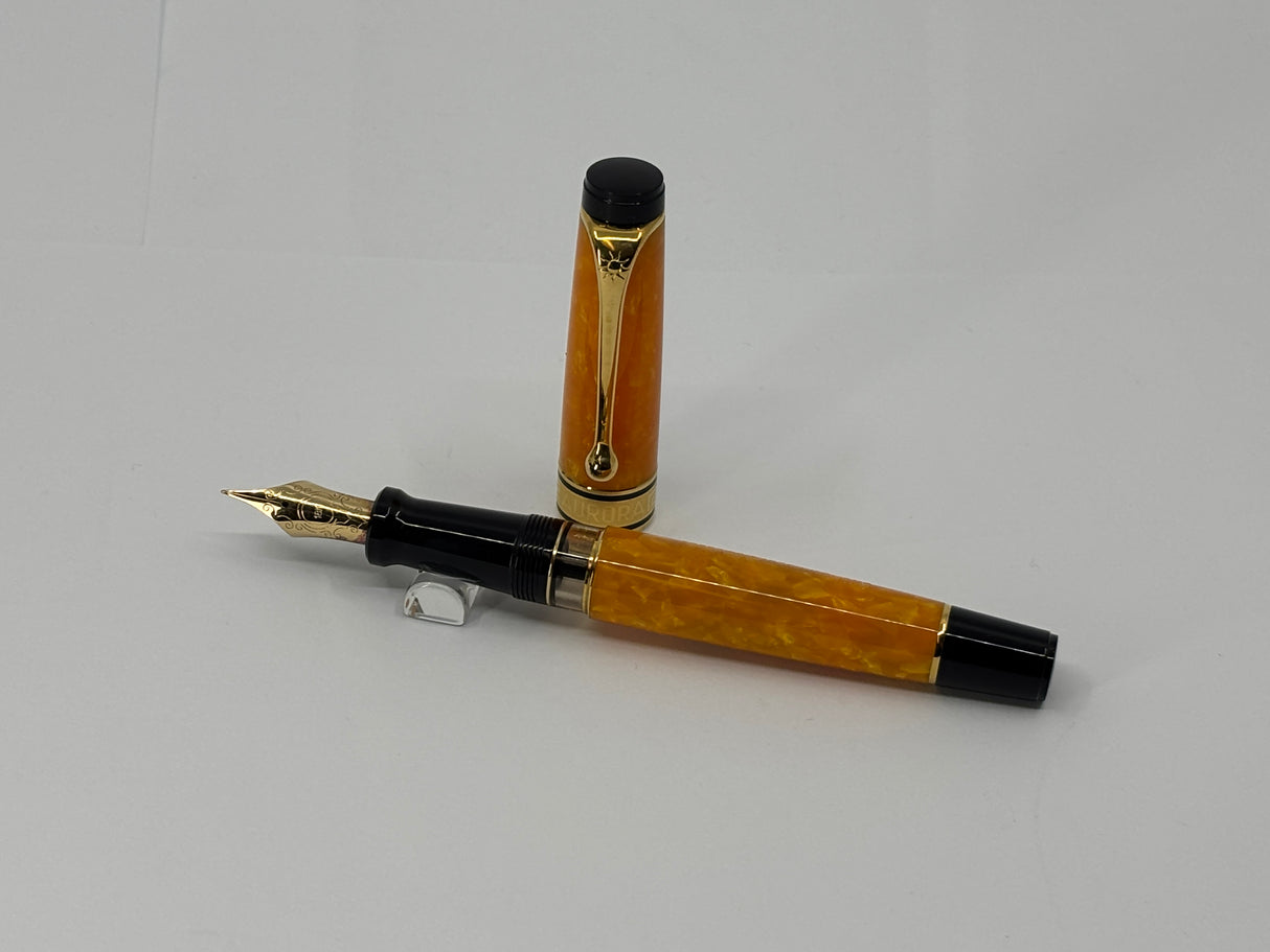 Aurora Optima Marbled Orange Sole Limited Edition Fountain Pen - Flexible Extra Fine 18kt Gold Nib