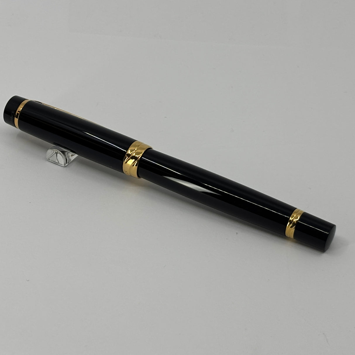 Waterman Liaison Black Resin Fountain Pen-STUB 18kt Gold Nib