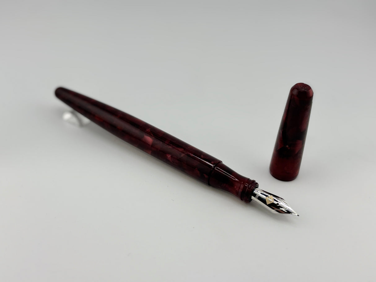 Franklin-Christoph Model 66 Septagonal Marbled Burgundy Fountain Pen  - Fine 14kt Gold  Nib