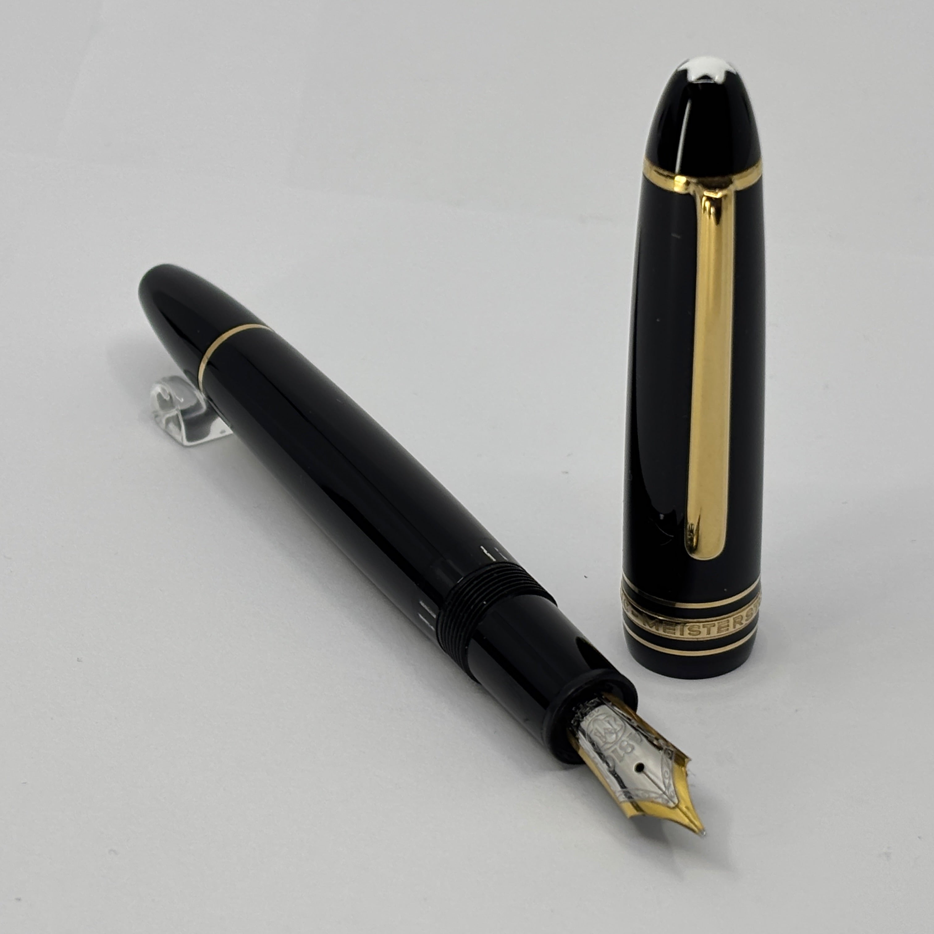 Montblanc #146 Black Resin LeGrand Meisterstuck Fountain Pen