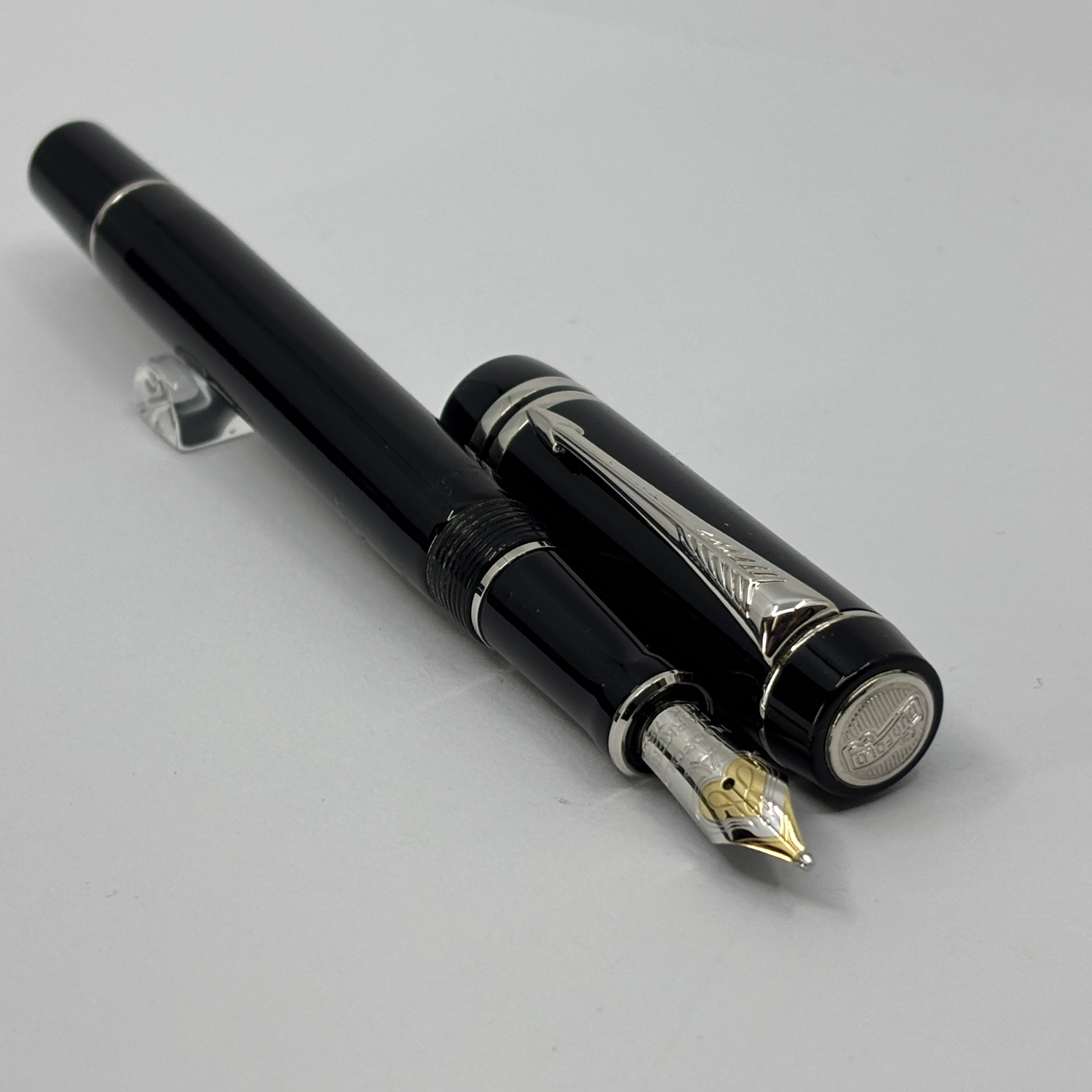 Parker Duofold International (Standard Size) Black Fountain Pen