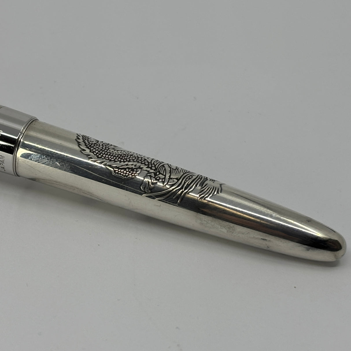 Pilot Sterling Silver Dragon Fountain Pen - Medium 18kt Gold Nib