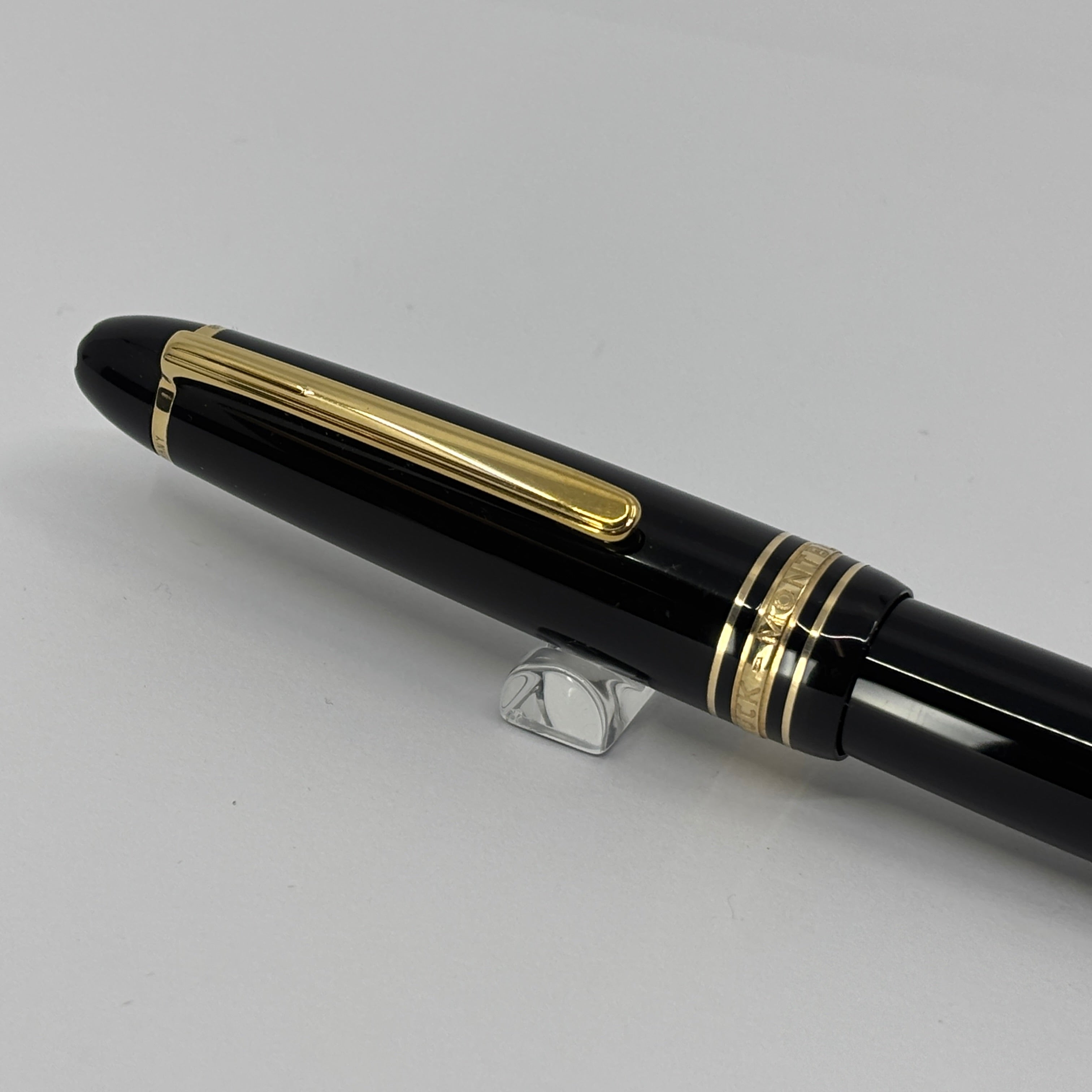 Montblanc #146 Black Resin LeGrand Meisterstuck Fountain Pen