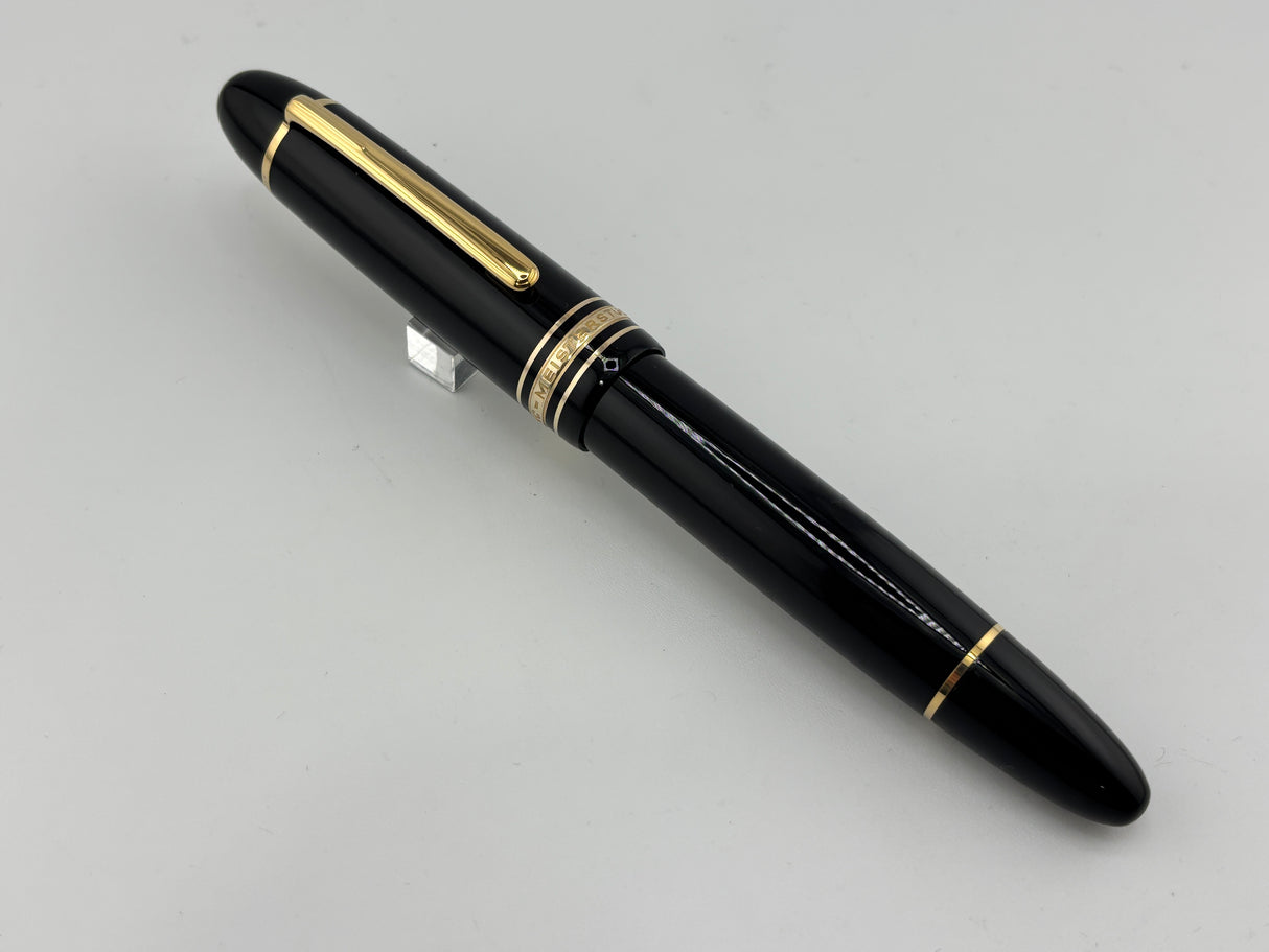 Montblanc Meisterstuck #149 (Largest) Black Resin Fountain Pen - Ultra-Flexible Medium 14C Gold Nib from Factory !!