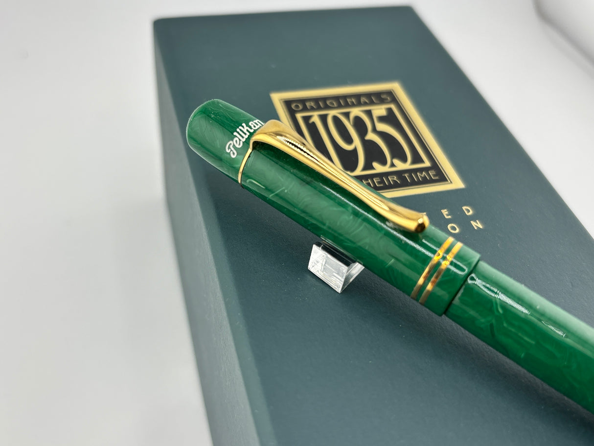 Pelikan "1935 Originals of their Time" Green Jade Celluloid Limited Edition Fountain Pen - Fine 18kt Gold Nib