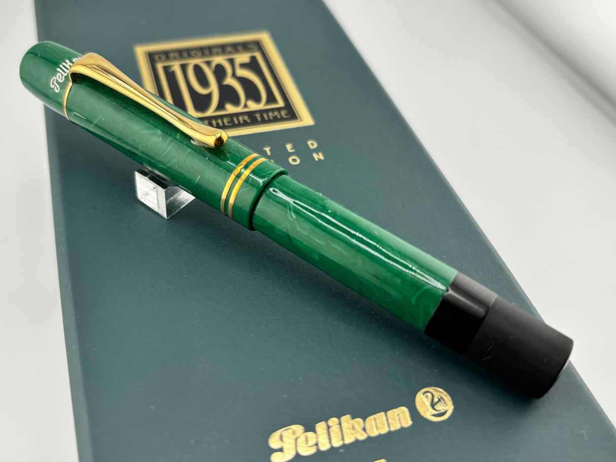 Pelikan "1935 Originals of their Time" Green Jade Celluloid Limited Edition Fountain Pen - Fine 18kt Gold Nib