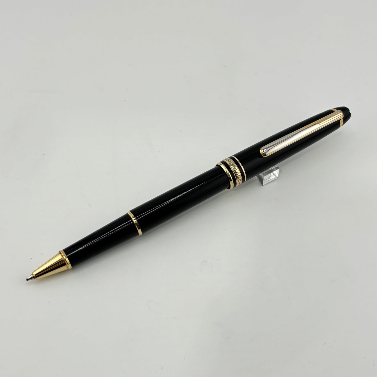 Montblanc 163 Black meisterstuck roller Ball