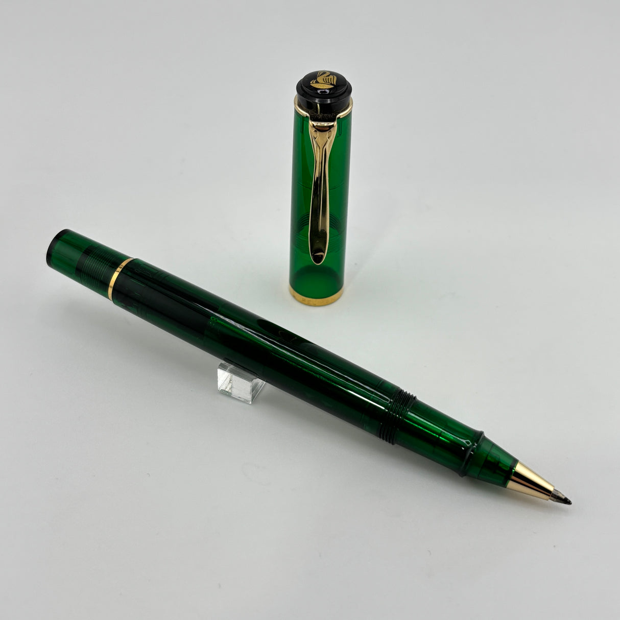 Pelikan R200 Green Demonstrator - Roller Ball