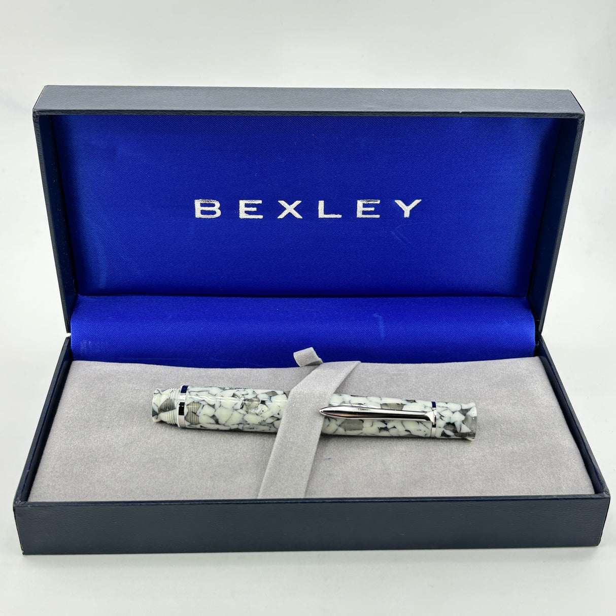 Bexley Tuck Away Collection Cracked Ice - Roller Ball